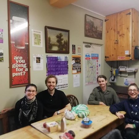 Macgabhainns Backpackers Hostel Kilkenny Exterior photo
